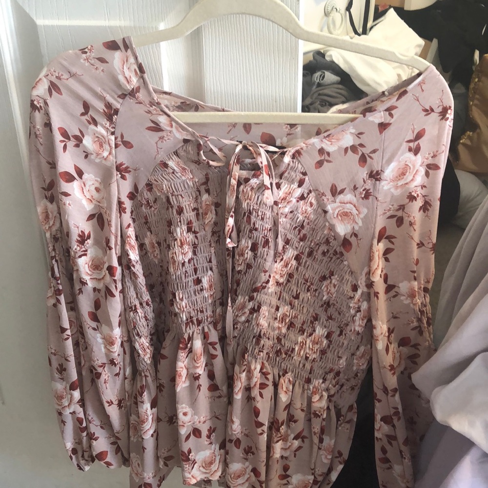 American Eagle blouse with cami